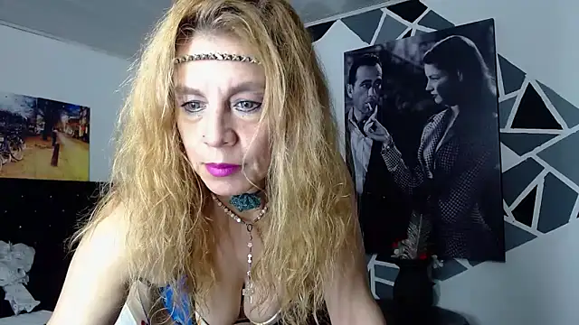 Kyza Ryan online show from September 12, 12:11 am