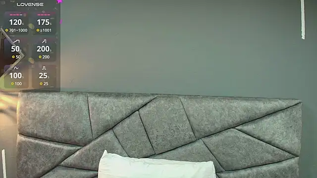 emmars  online show from February 28, 10:28 pm