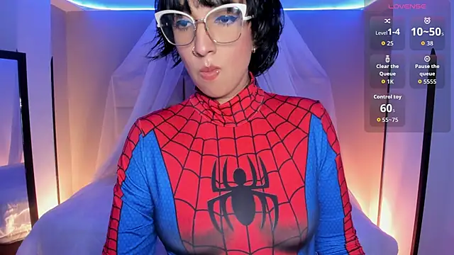 Snapshot of kristen_kassi chatting on October 6, 7:33 pm kristen kassi online show from October 6, 7:33 pm