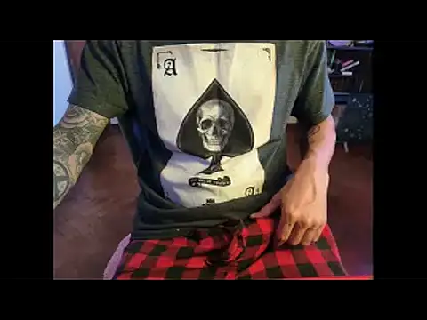 Snapshot of rumplstink chatting on October 20, 7:47 pm rumplstink online show from October 20, 7:47 pm