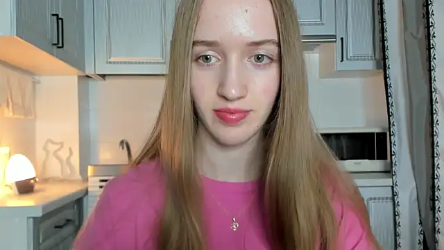 leslie my lovee online show from October 14, 8:20 pm