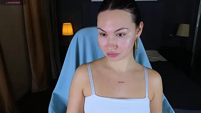 GIGI BENNET online show from January 8, 9:21 am