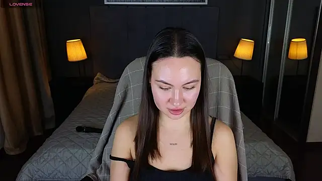 GIGI BENNET online show from January 18, 8:52 am