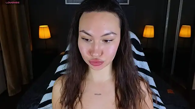 GIGI BENNET online show from January 29, 8:51 am