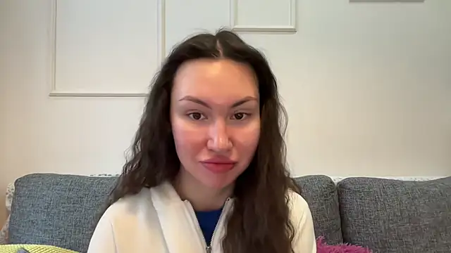 GIGI BENNET online show from March 17, 5:01 am