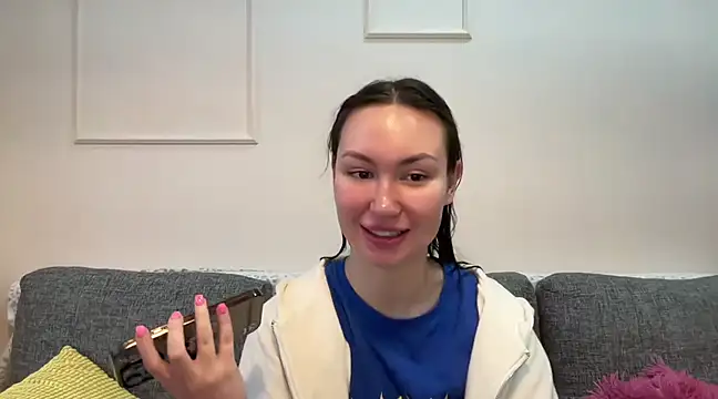 GIGI BENNET online show from March 18, 8:03 am