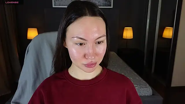 GIGI BENNET online show from March 21, 5:11 am