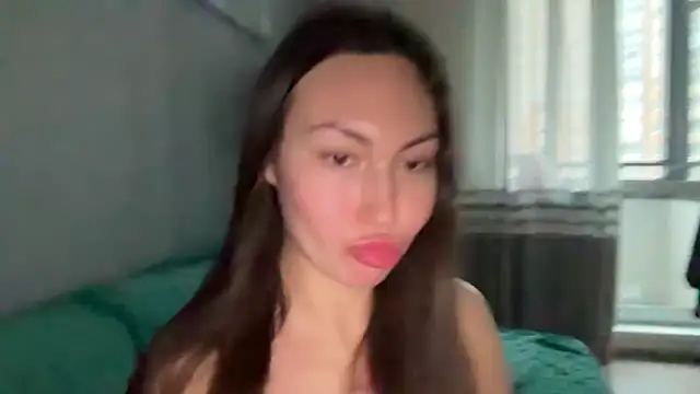 GIGI BENNET online show from September 16, 5:19 am