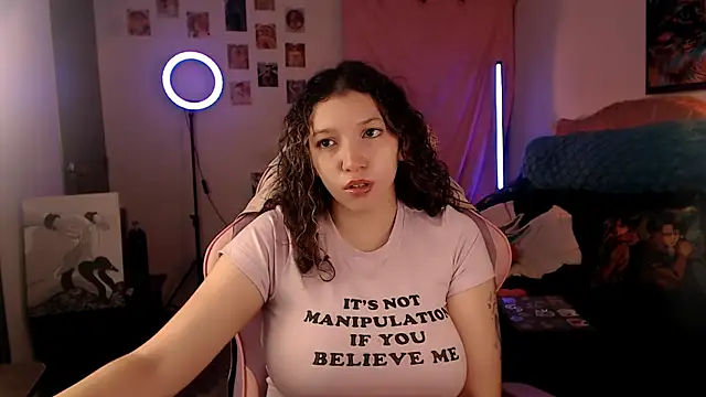 AllyDonfort online show from April 3, 11:14 pm