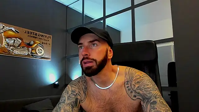 AronGrant online show from December 2, 10:31 am