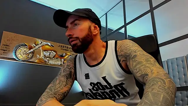 AronGrant online show from February 16, 11:28 am