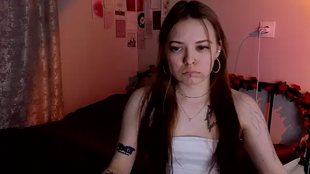 doll lol  online show from April 2, 3:20 pm