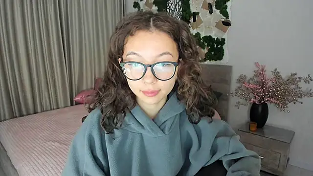 AgnieszkaBanana online show from March 11, 4:10 am