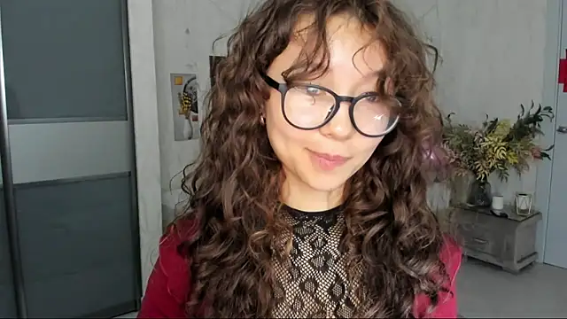 AgnieszkaBanana online show from March 22, 4:15 pm