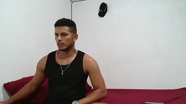 Snapshot of Chris_Dick23 chatting on December 14, 4:34 am Chris Dick23 online show from December 14, 4:34 am
