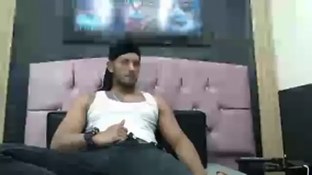 Chris Dick23 online show from November 12, 5:41 am