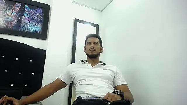 Chris Dick23 online show from March 25, 5:13 am