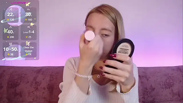 Snapshot of Miiaa_doll chatting on September 25, 12:36 am Miiaa doll online show from September 25, 12:36 am