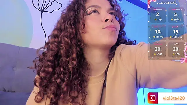 420viol3ta  online show from December 19, 3:18 am