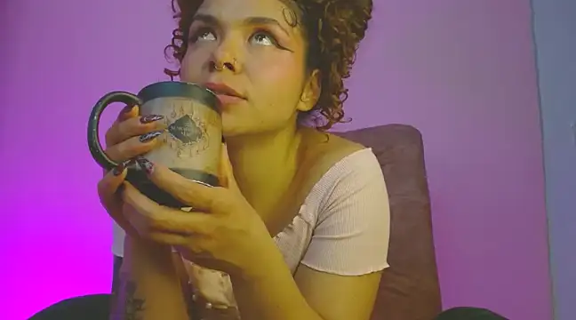 420viol3ta  online show from March 6, 5:46 am