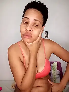 Snapshot of Su_Duarte_1 chatting on December 21, 4:41 am Su Duarte 1 online show from December 21, 4:41 am