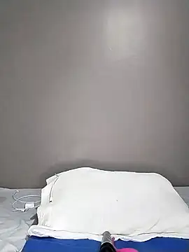 Snapshot of Su_Duarte_1 chatting on February 4, 1:34 am Su Duarte 1 online show from February 4, 1:34 am