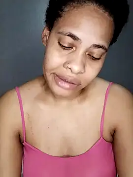 Snapshot of Su_Duarte_1 chatting on February 4, 4:37 am Su Duarte 1 online show from February 4, 4:37 am