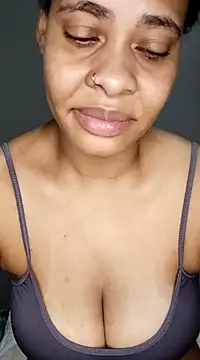 Snapshot of Su_Duarte_1 chatting on February 6, 3:48 am Su Duarte 1 online show from February 6, 3:48 am