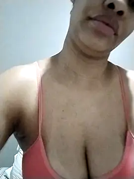 Snapshot of Su_Duarte_1 chatting on March 4, 1:34 am Su Duarte 1 online show from March 4, 1:34 am