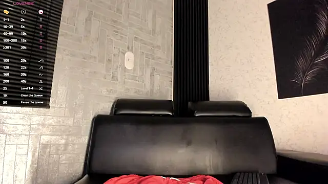 Snapshot of Lil_Curved chatting on November 4, 11:53 am Lil Curved online show from November 4, 11:53 am