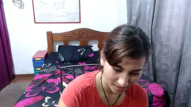 Snapshot of LadyMilk003 chatting on January 21, 3:21 pm LadyMilk003 online show from January 21, 3:21 pm