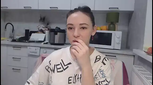 StacyMind online show from December 8, 7:00 pm