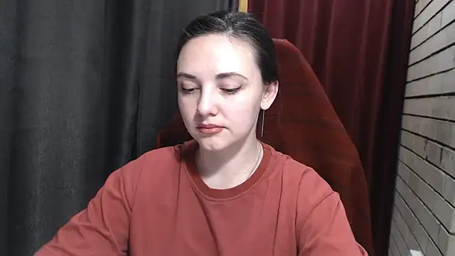 Snapshot of StacyMind chatting on April 7, 6:19 pm StacyMind online show from April 7, 6:19 pm