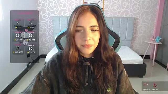 Snapshot of ninfa1_ch chatting on December 17, 11:28 am ninfa1 ch online show from December 17, 11:28 am