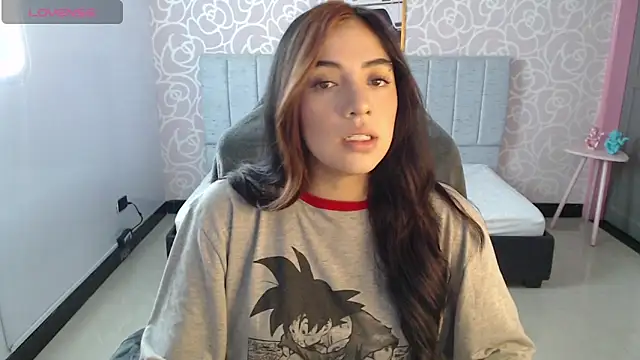 Snapshot of ninfa1_ch chatting on December 18, 11:24 am ninfa1 ch online show from December 18, 11:24 am