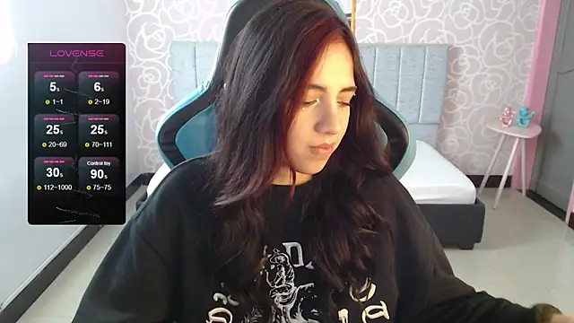 Snapshot of ninfa1_ch chatting on December 23, 2:28 pm ninfa1 ch online show from December 23, 2:28 pm