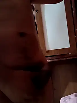 Snapshot of niko5326 chatting on January 15, 1:41 pm niko5326 online show from January 15, 1:41 pm