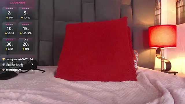 SELENA BIGBOOBS online show from December 6, 7:12 pm