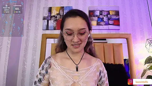 Snapshot of Laurent_elis chatting on March 31, 4:40 pm Laurent elis online show from March 31, 4:40 pm