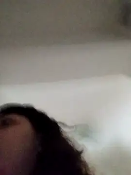 Snapshot of EmmaKrosss chatting on March 16, 3:49 pm EmmaKrosss online show from March 16, 3:49 pm