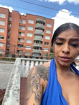 Snapshot of AbbyFtLuna chatting on December 8, 4:50 pm AbbyFtLuna online show from December 8, 4:50 pm