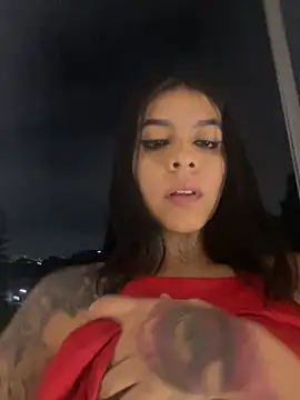 Snapshot of AbbyFtLuna chatting on December 26, 3:49 am AbbyFtLuna online show from December 26, 3:49 am