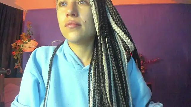 Snapshot of Hellen_dumont chatting on February 23, 3:13 am Hellen dumont online show from February 23, 3:13 am