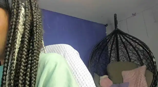 Snapshot of Hellen_dumont chatting on March 15, 2:14 am Hellen dumont online show from March 15, 2:14 am