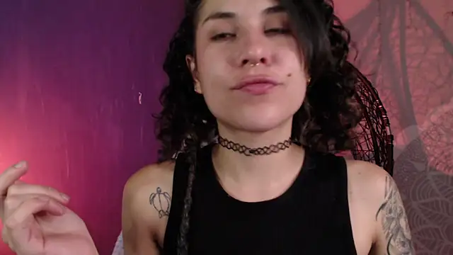 Snapshot of Hellen_dumont chatting on March 23, 8:26 am Hellen dumont online show from March 23, 8:26 am