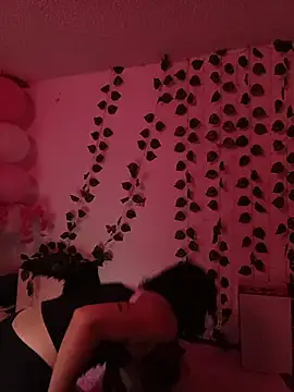 Snapshot of Hellen_dumont chatting on October 23, 2:11 am Hellen dumont online show from October 23, 2:11 am