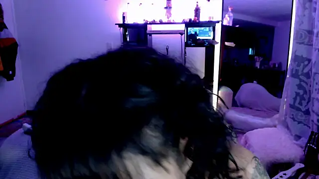 Snapshot of Hellen_dumont chatting on February 20, 12:29 am Hellen dumont online show from February 20, 12:29 am