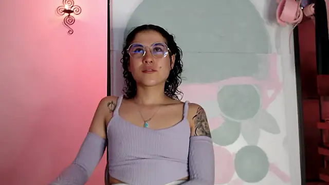 Snapshot of Hellen_dumont chatting on March 6, 1:57 am Hellen dumont online show from March 6, 1:57 am