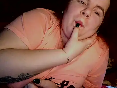 so shy online show from January 9, 9:37 pm
