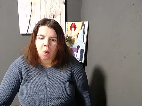 so shy online show from January 18, 7:17 am